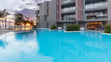 LA VELA KHAO LAK