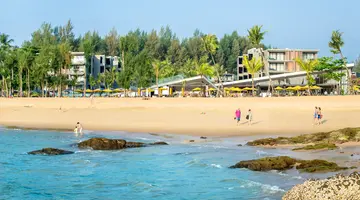 LA VELA KHAO LAK
