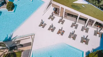 LA VELA KHAO LAK
