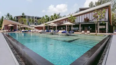 LA VELA KHAO LAK