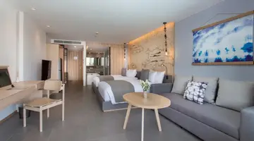 La Vela Khao Lak