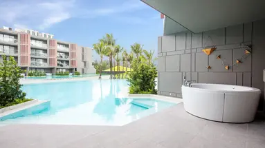 LA VELA KHAO LAK