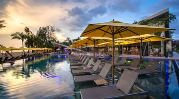 LA VELA KHAO LAK