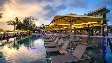 LA VELA KHAO LAK