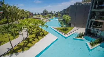 La Vela Khao Lak
