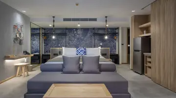 LA VELA KHAO LAK