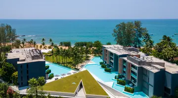 LA VELA KHAO LAK