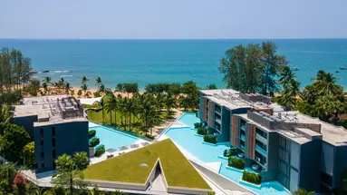 LA VELA KHAO LAK