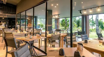 La Vela Khao Lak