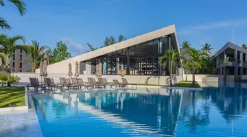 LA VELA KHAO LAK