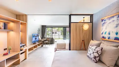 LA VELA KHAO LAK