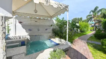 La Villa Resort & Spa