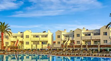 Labranda Corralejo Village