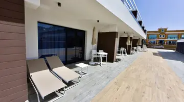 LaCasa Apartments Cotillo