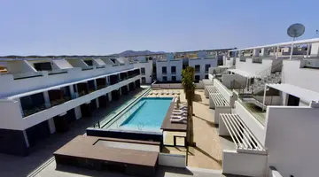 LaCasa Apartments Cotillo