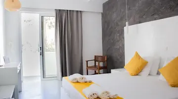 Ladiko Inn