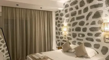 Ladiko Inn