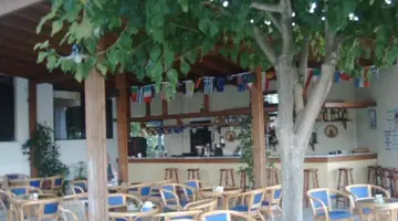 Ladiko Suites