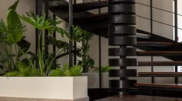 Ladiko Suites