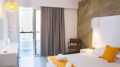 Ladiko Suites