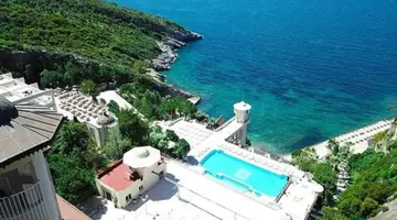 Ladonia Hotels Adakule