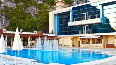 LADONIA HOTELS ADAKULE