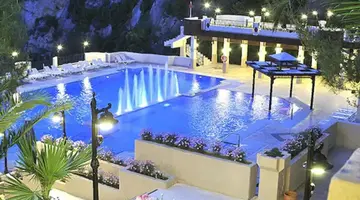 Ladonia Hotels Adakule