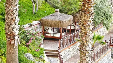 Ladonia Hotels Adakule