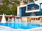 Ladonia Hotels Adakule