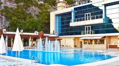 Ladonia Hotels Adakule