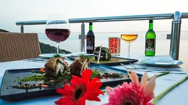 Ladonia Hotels Adakule