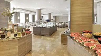 Ladonia Hotels Adakule