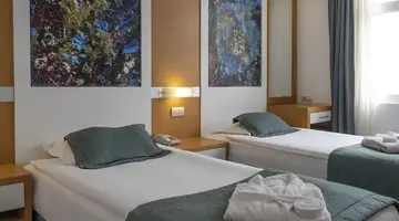 Ladonia Hotels Adakule