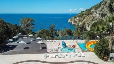 Ladonia Hotels Adakule