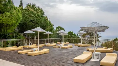LADONIA HOTELS ADAKULE