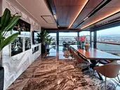 LADY DIANA HOTEL