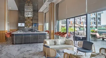 LAGO HOTEL