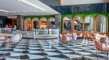 LAGO HOTEL
