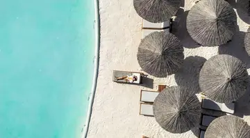 LAGO HOTEL