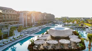LAGO HOTEL