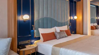 LAGO HOTEL