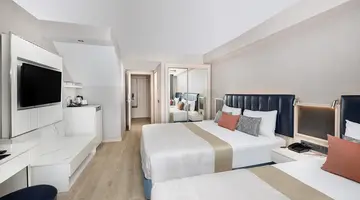 LAGO HOTEL