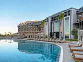 LAGO HOTEL
