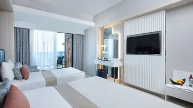 LAGO HOTEL