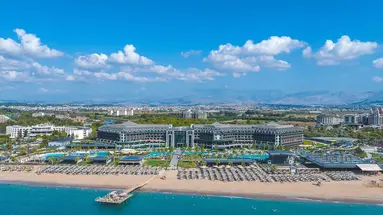 LAGO HOTEL