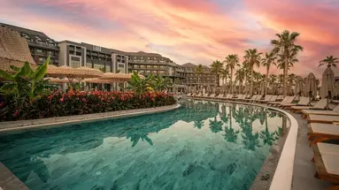 LAGO HOTEL