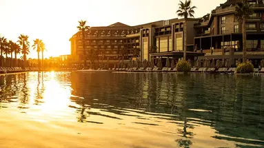 LAGO HOTEL