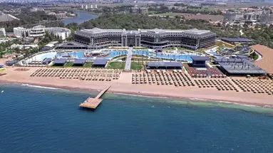 LAGO HOTEL