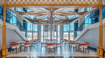 Lago Hotel
