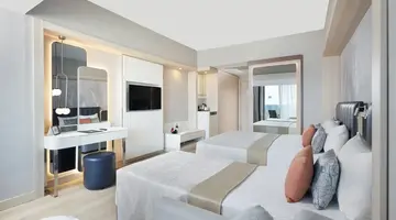 LAGO HOTEL